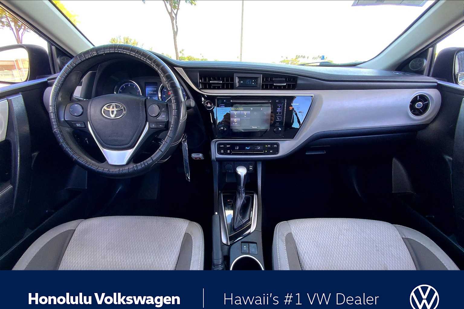 Thumbnail: 2017 Toyota Corolla - 8