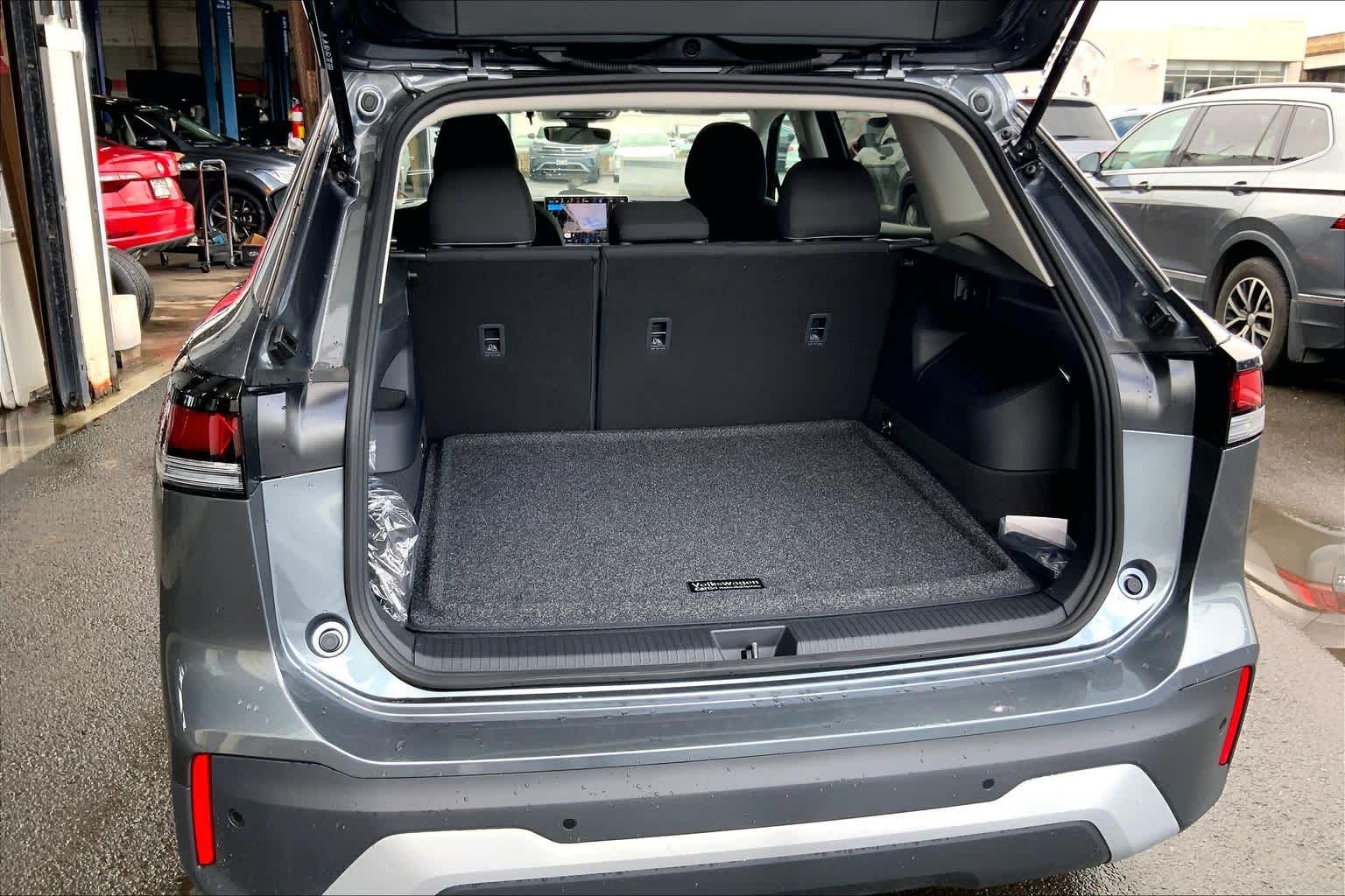 Thumbnail: 2026 Volkswagen Tiguan - 19