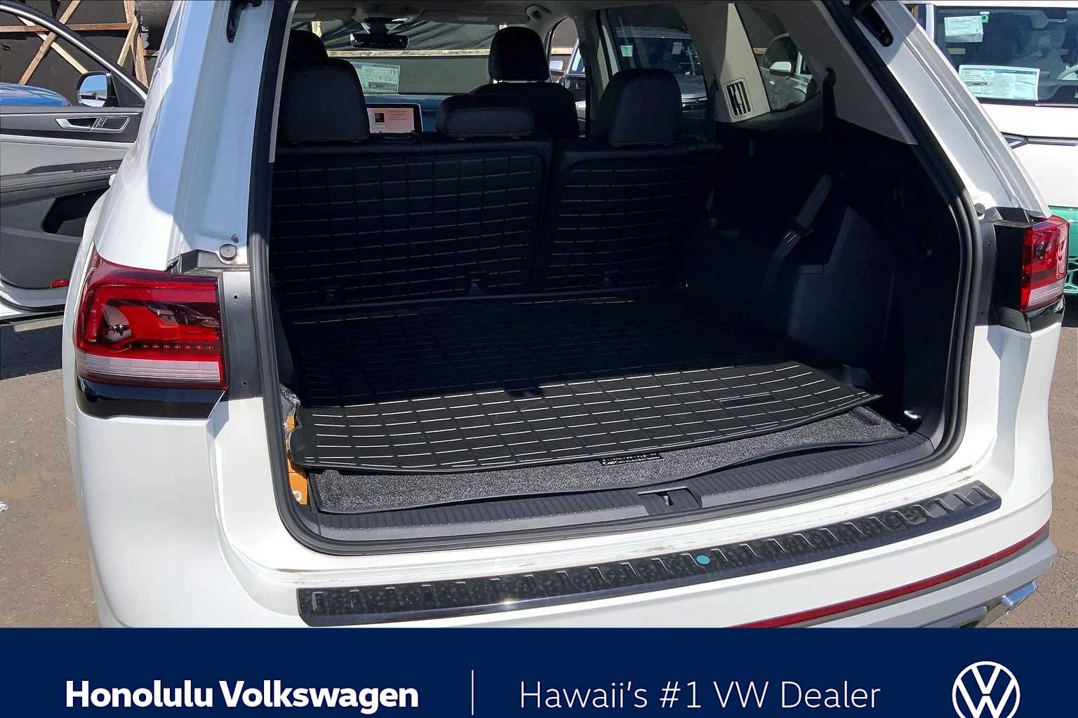 Thumbnail: 2026 Volkswagen Atlas - 19