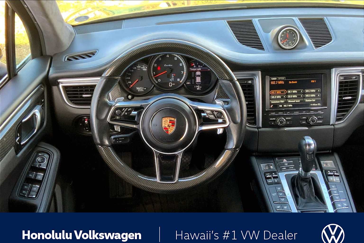Thumbnail: 2015 Porsche Macan - 13