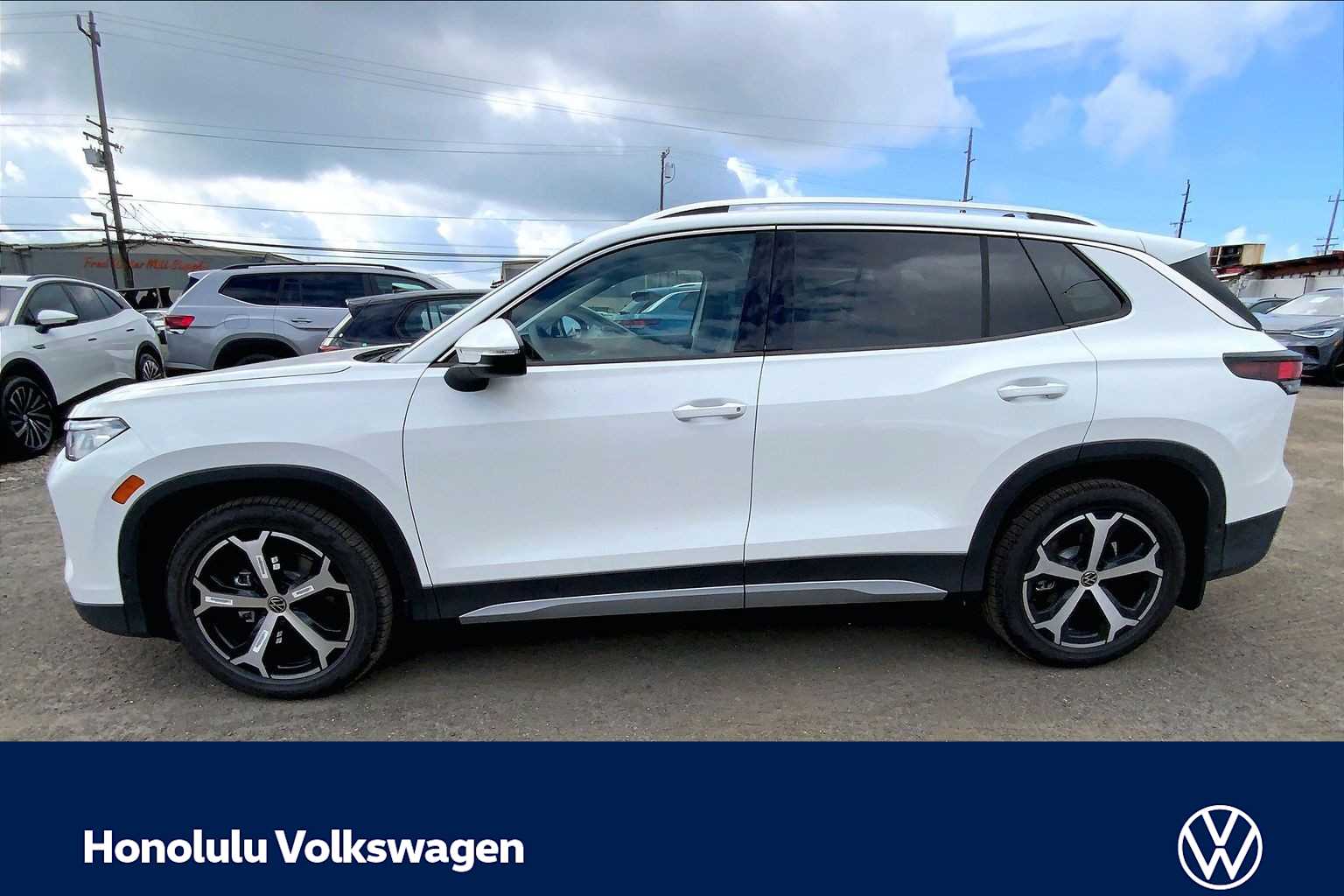 Thumbnail: 2026 Volkswagen Tiguan - 3