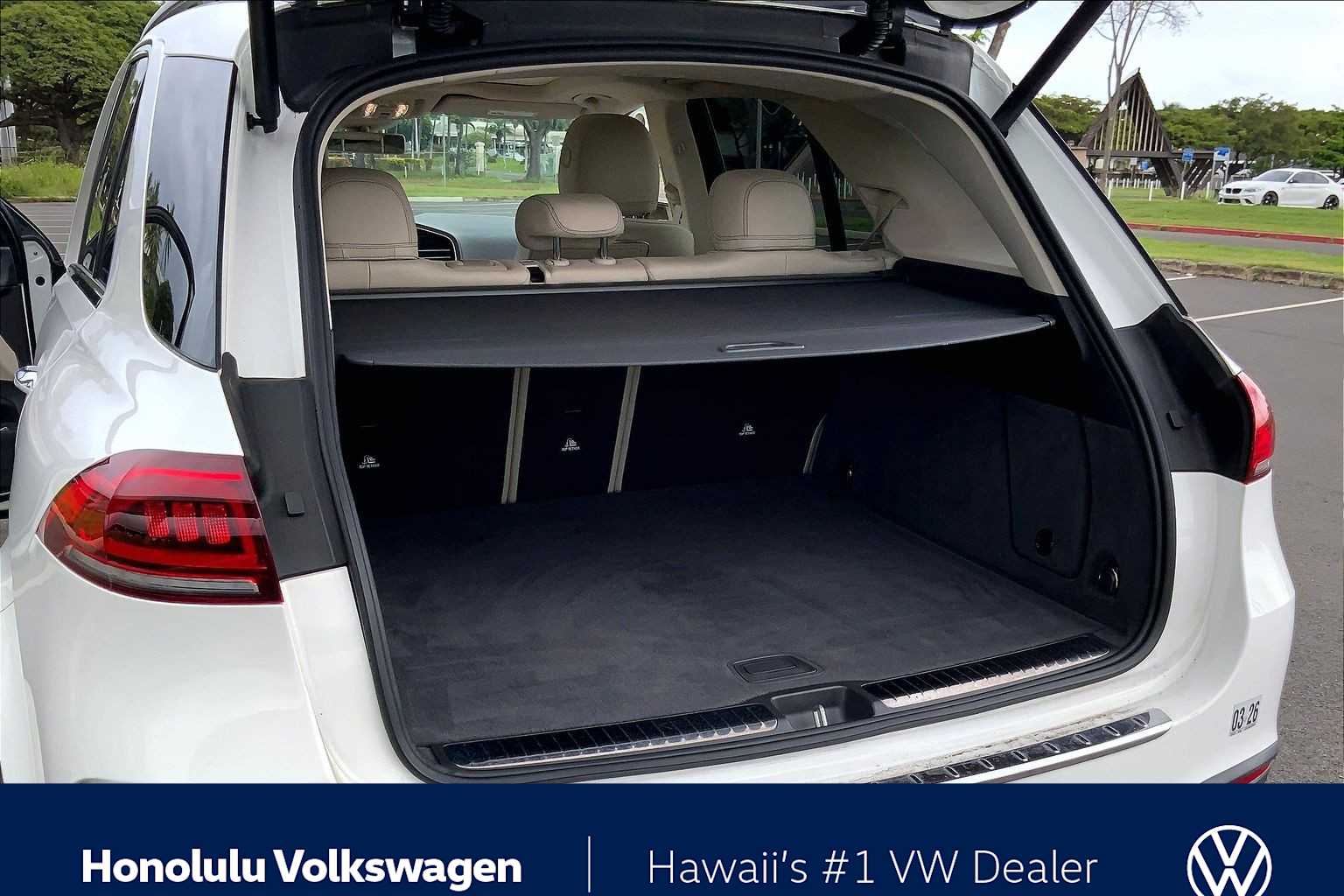 Thumbnail: 2020 Mercedes-Benz GLE - 17