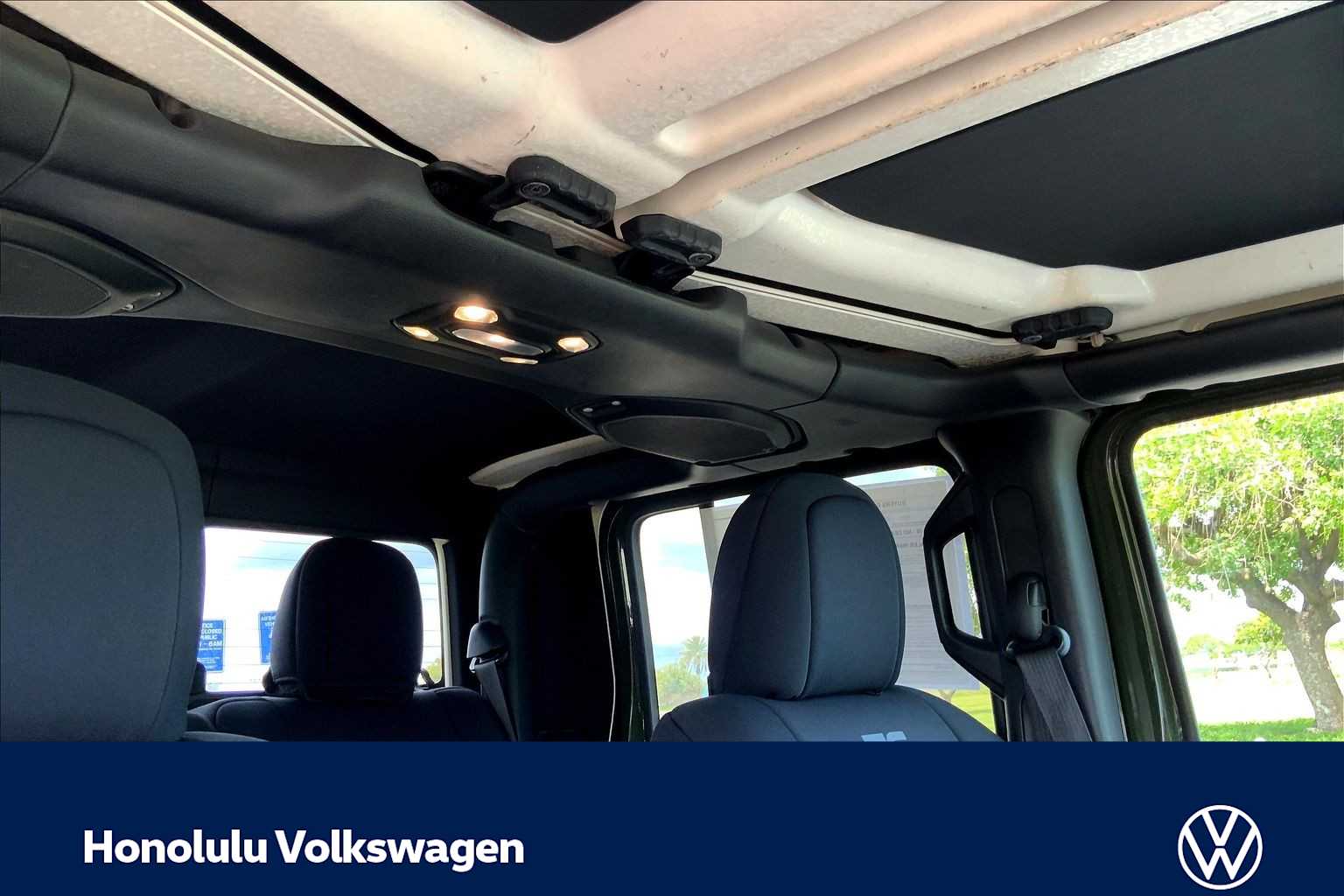 Thumbnail: 2021 Jeep Gladiator - 30