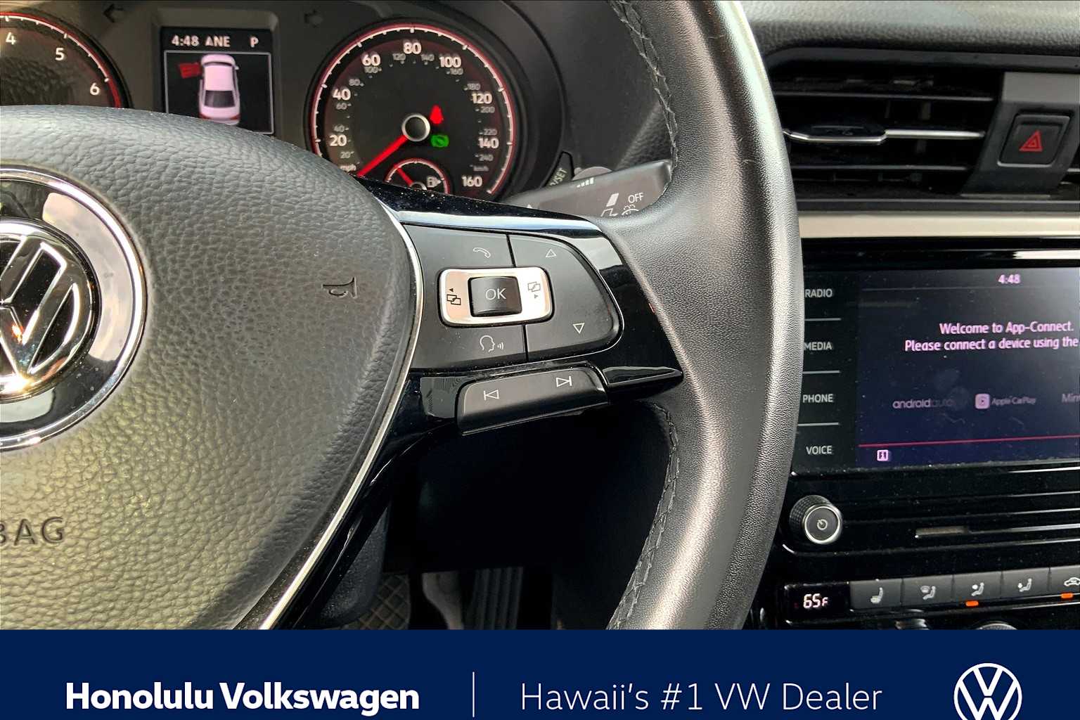 Thumbnail: 2021 Volkswagen Passat - 24