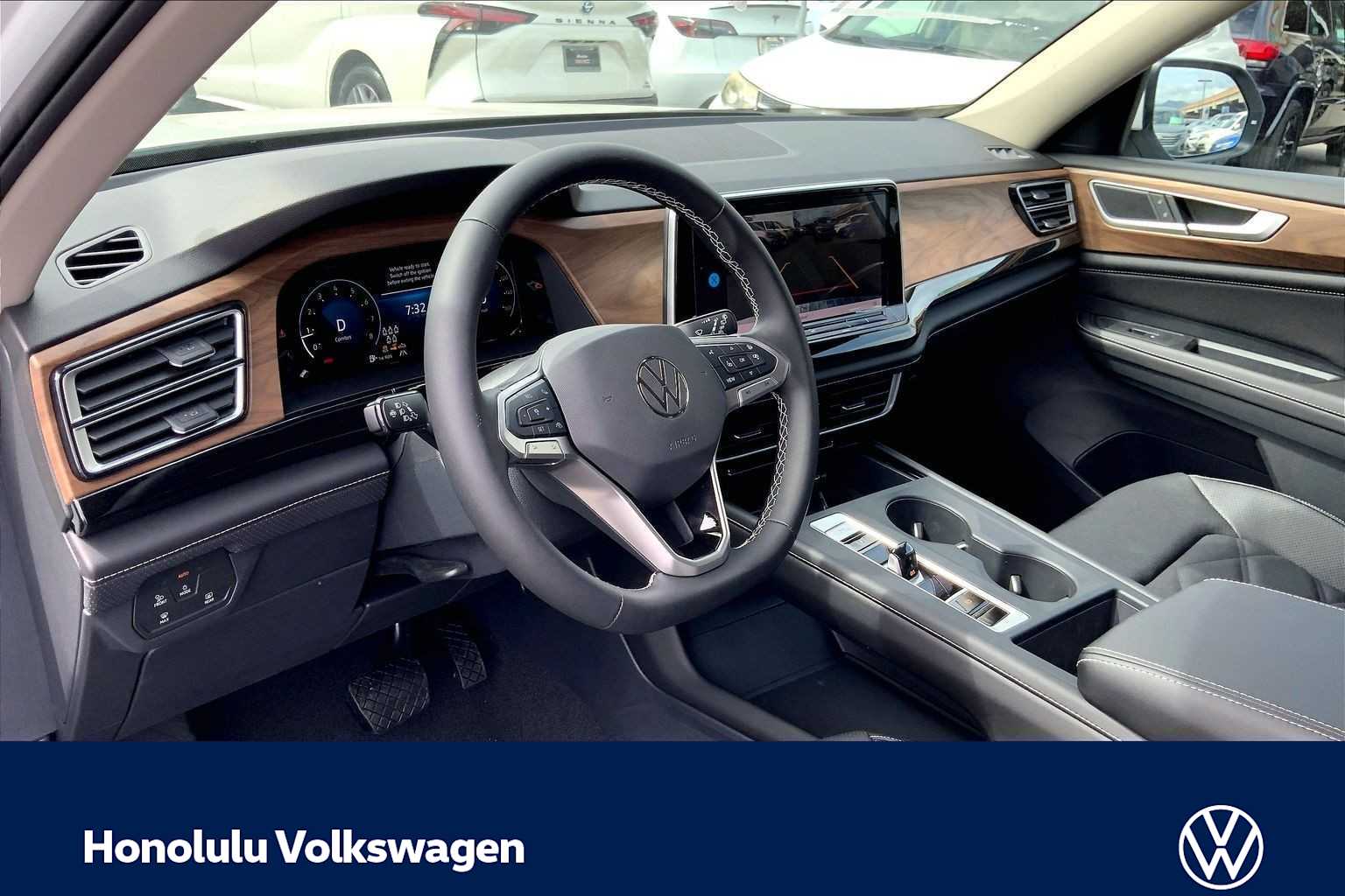 Thumbnail: 2026 Volkswagen Atlas - 2