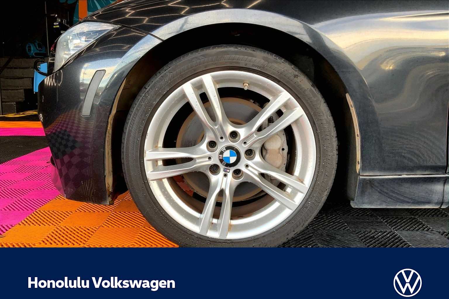 Thumbnail: 2017 BMW 3 Series - 8