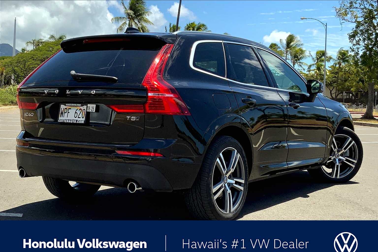 Thumbnail: 2018 Volvo XC60 - 21