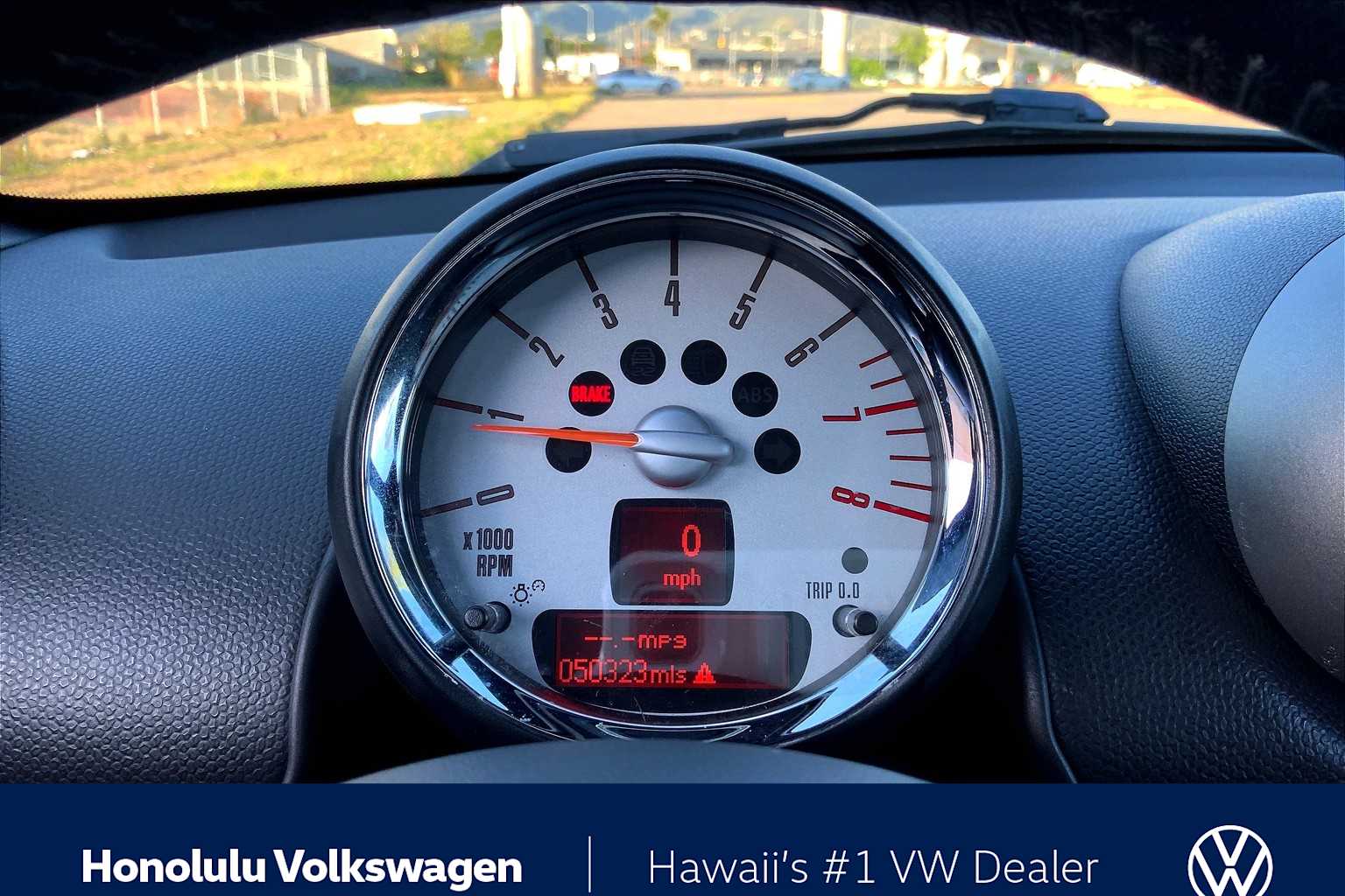Thumbnail: 2012 MINI Cooper Countryman - 16
