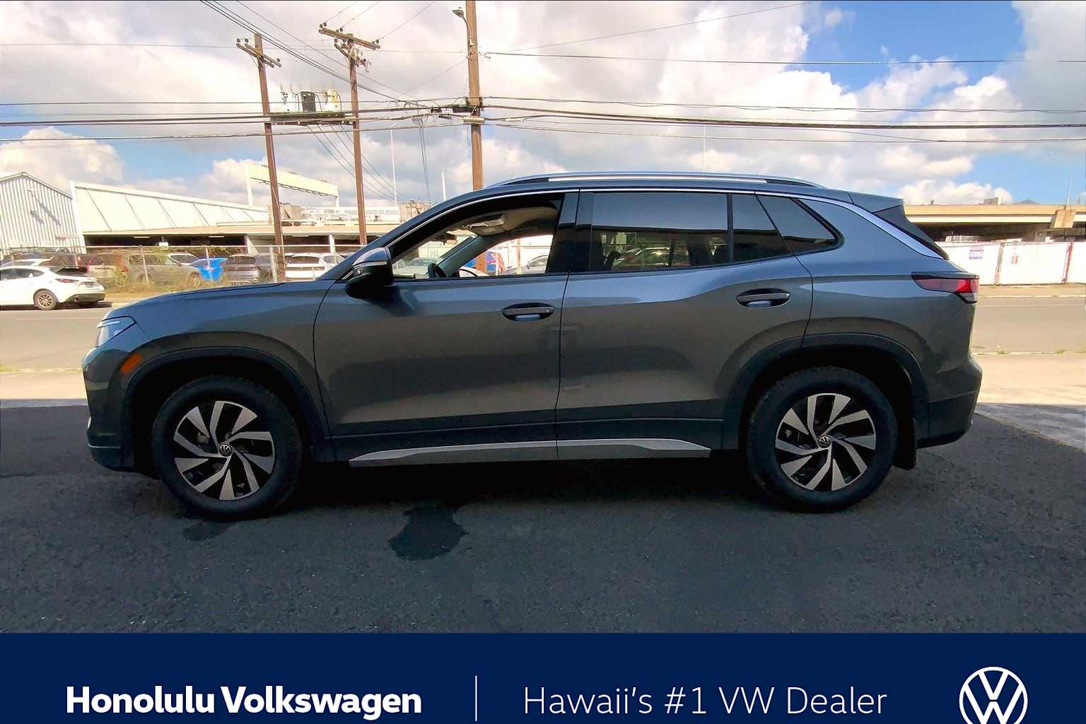 Thumbnail: 2026 Volkswagen Tiguan - 3