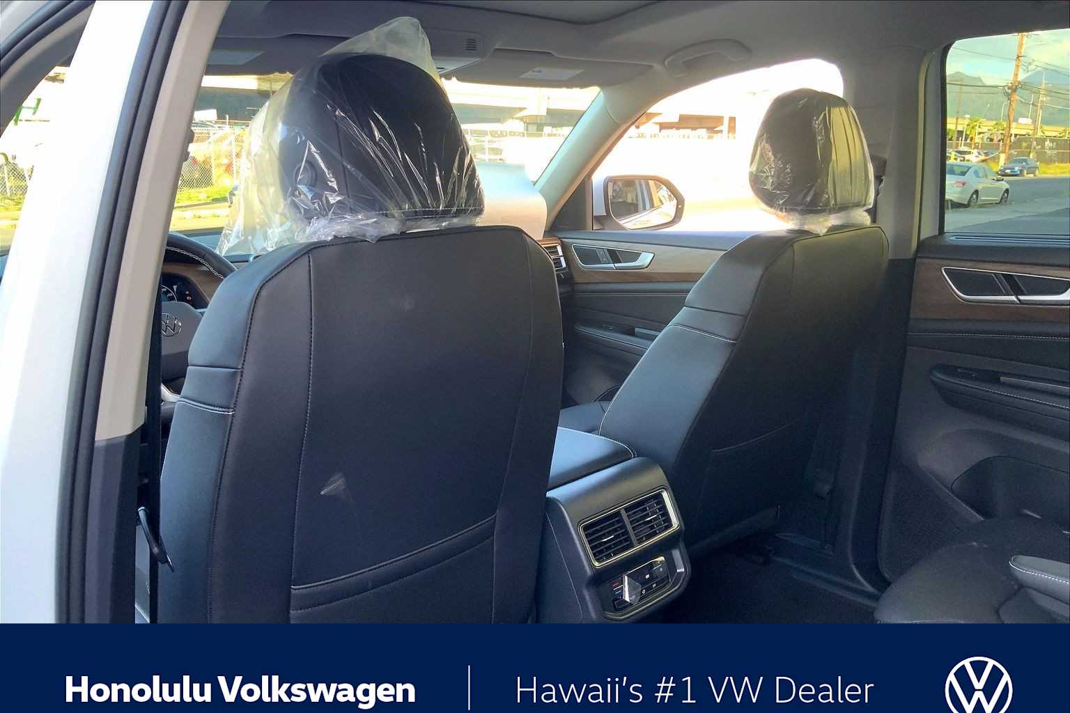 Thumbnail: 2026 Volkswagen Atlas - 12