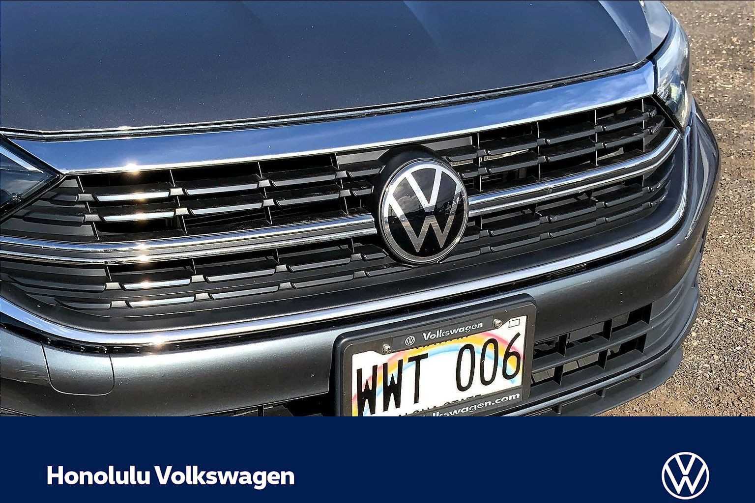 Thumbnail: 2023 Volkswagen Jetta - 33