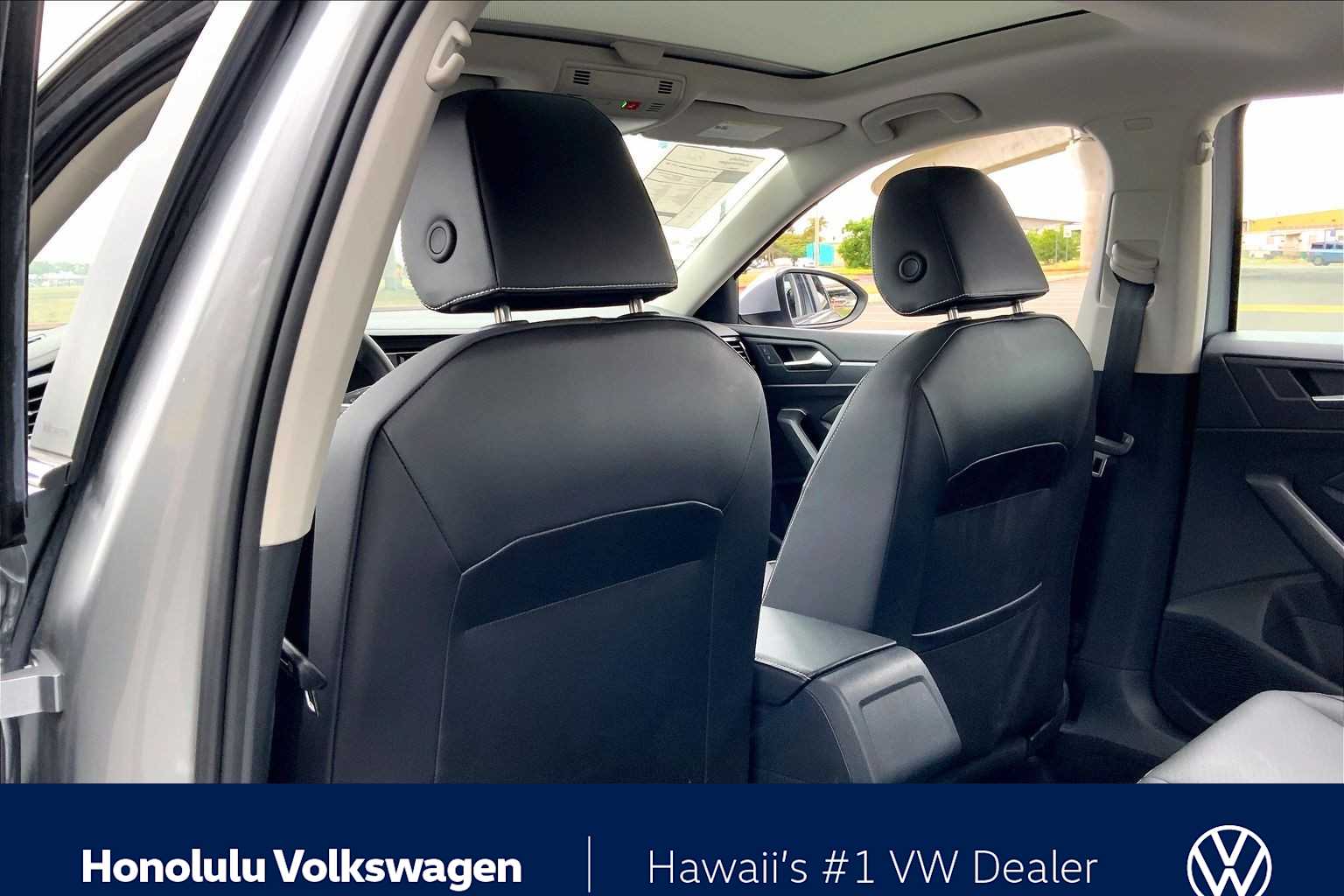 Thumbnail: 2024 Volkswagen Jetta - 12