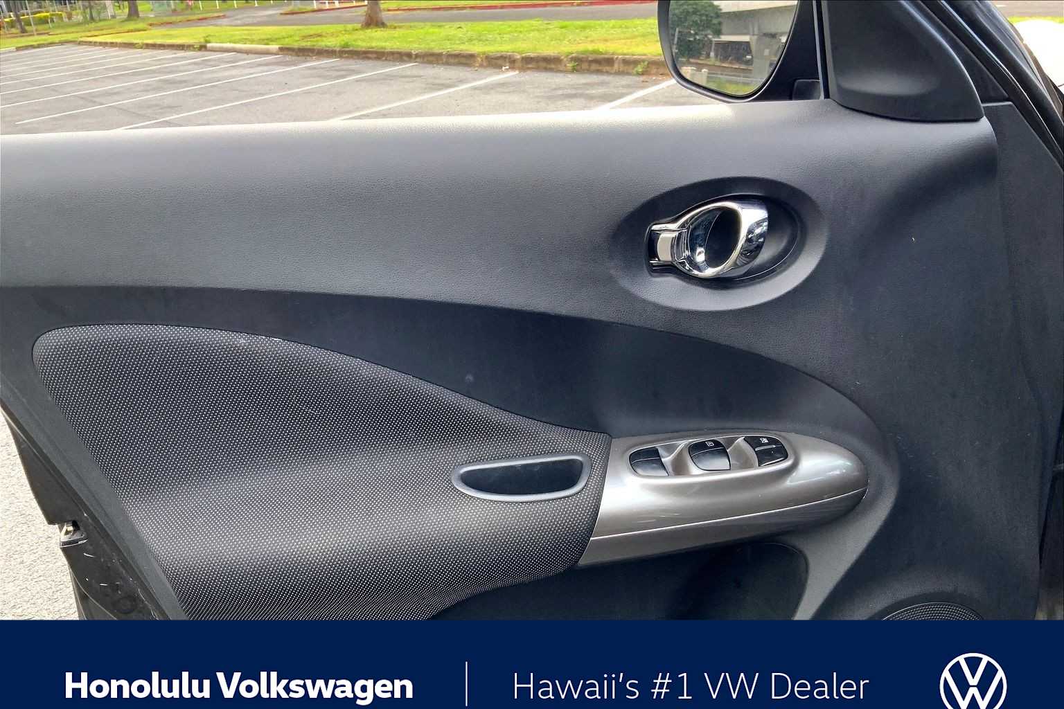 Thumbnail: 2013 Nissan Juke - 25