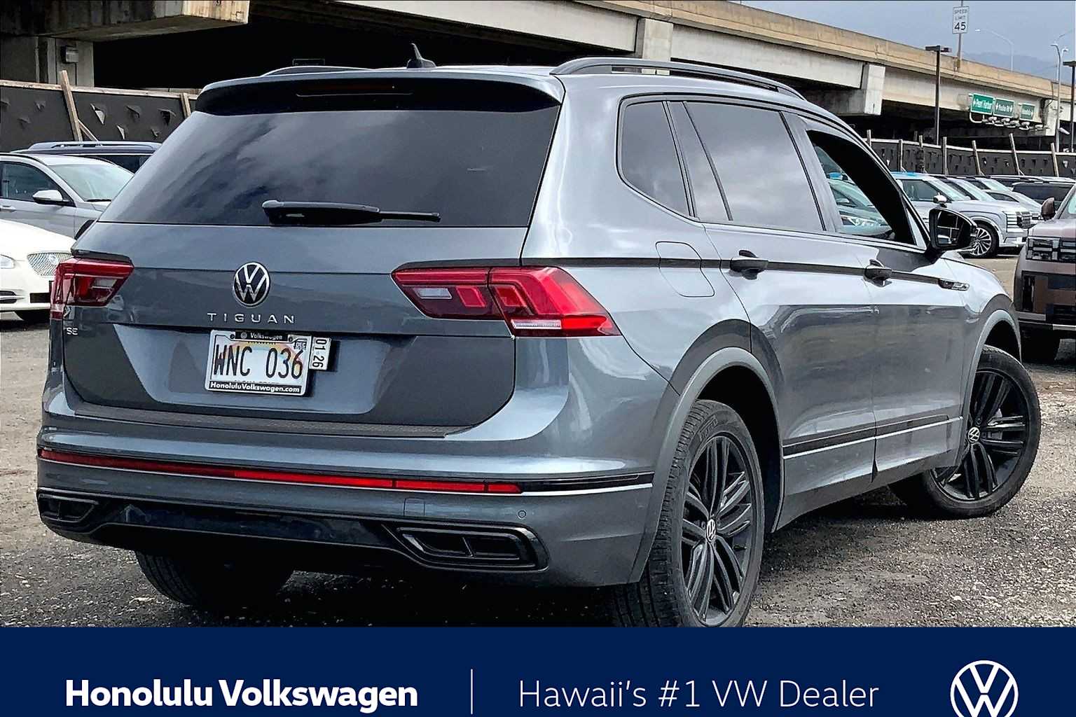 Thumbnail: 2022 Volkswagen Tiguan - 21