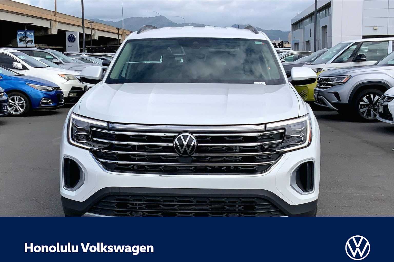 Thumbnail: 2026 Volkswagen Atlas - 6