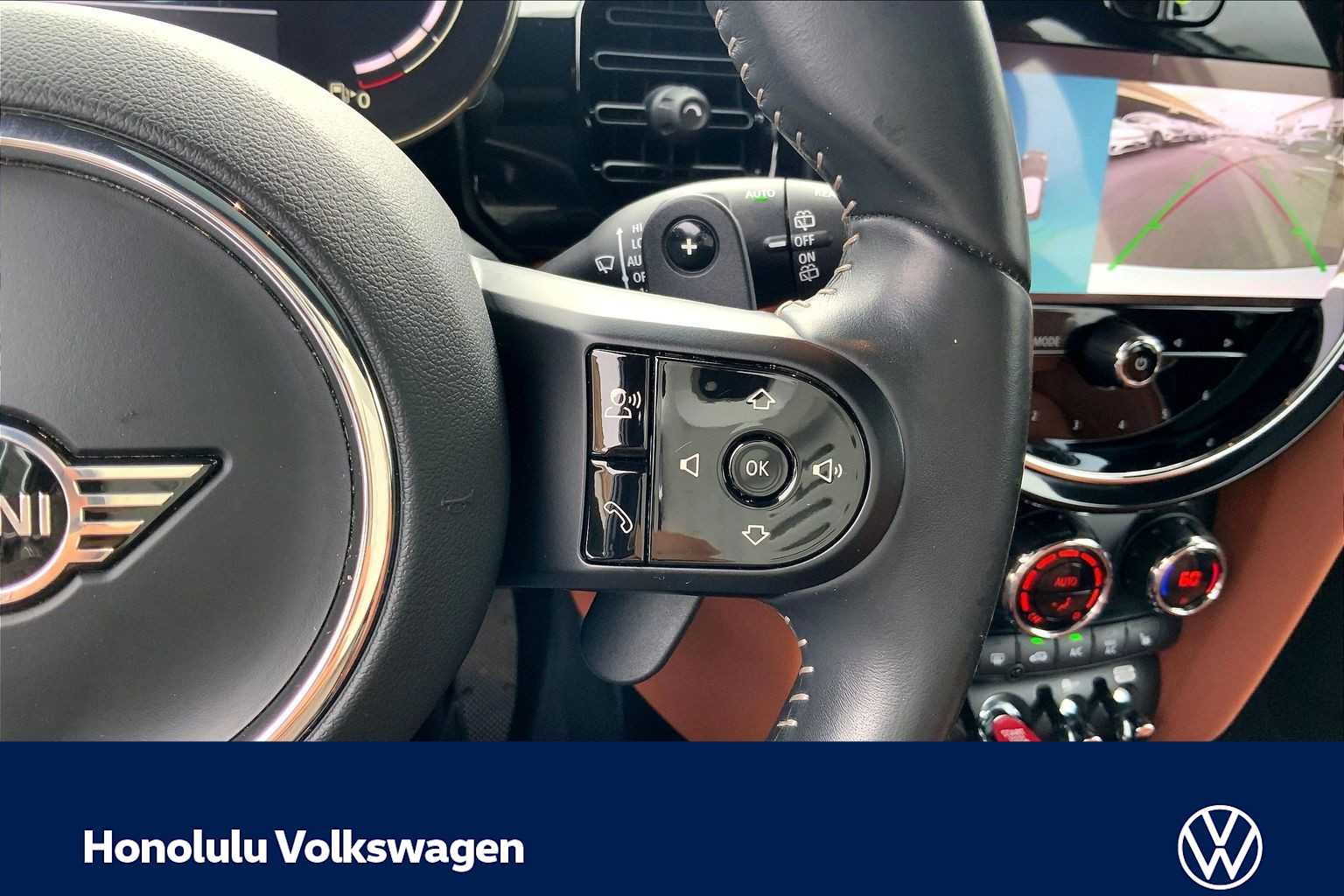 Thumbnail: 2023 MINI Cooper Hardtop - 25