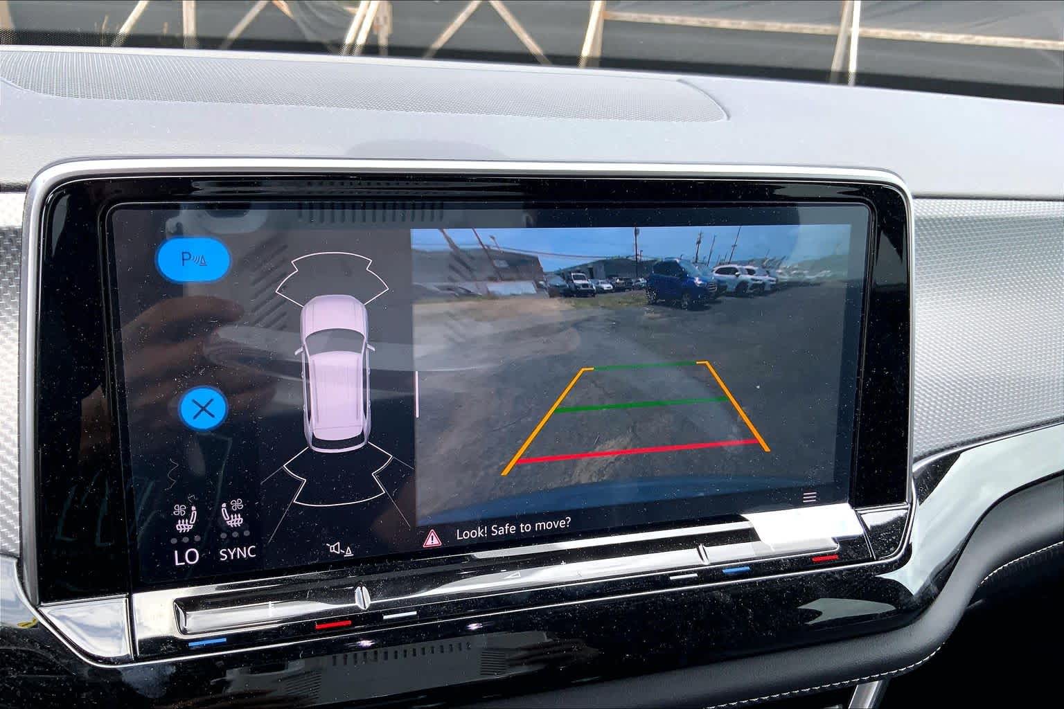 Thumbnail: 2024 Volkswagen Atlas - 26