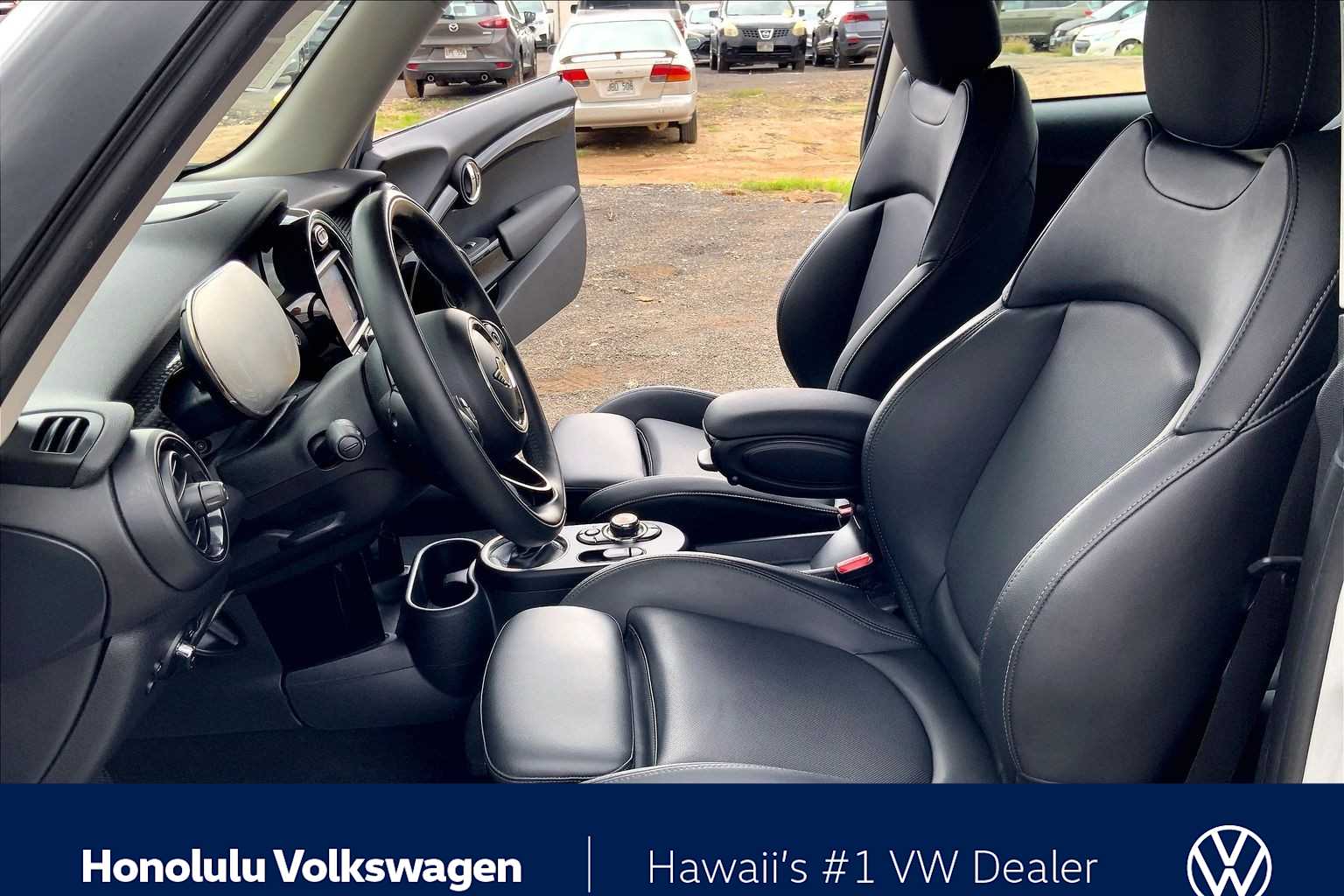 Thumbnail: 2021 MINI Cooper Hardtop - 10