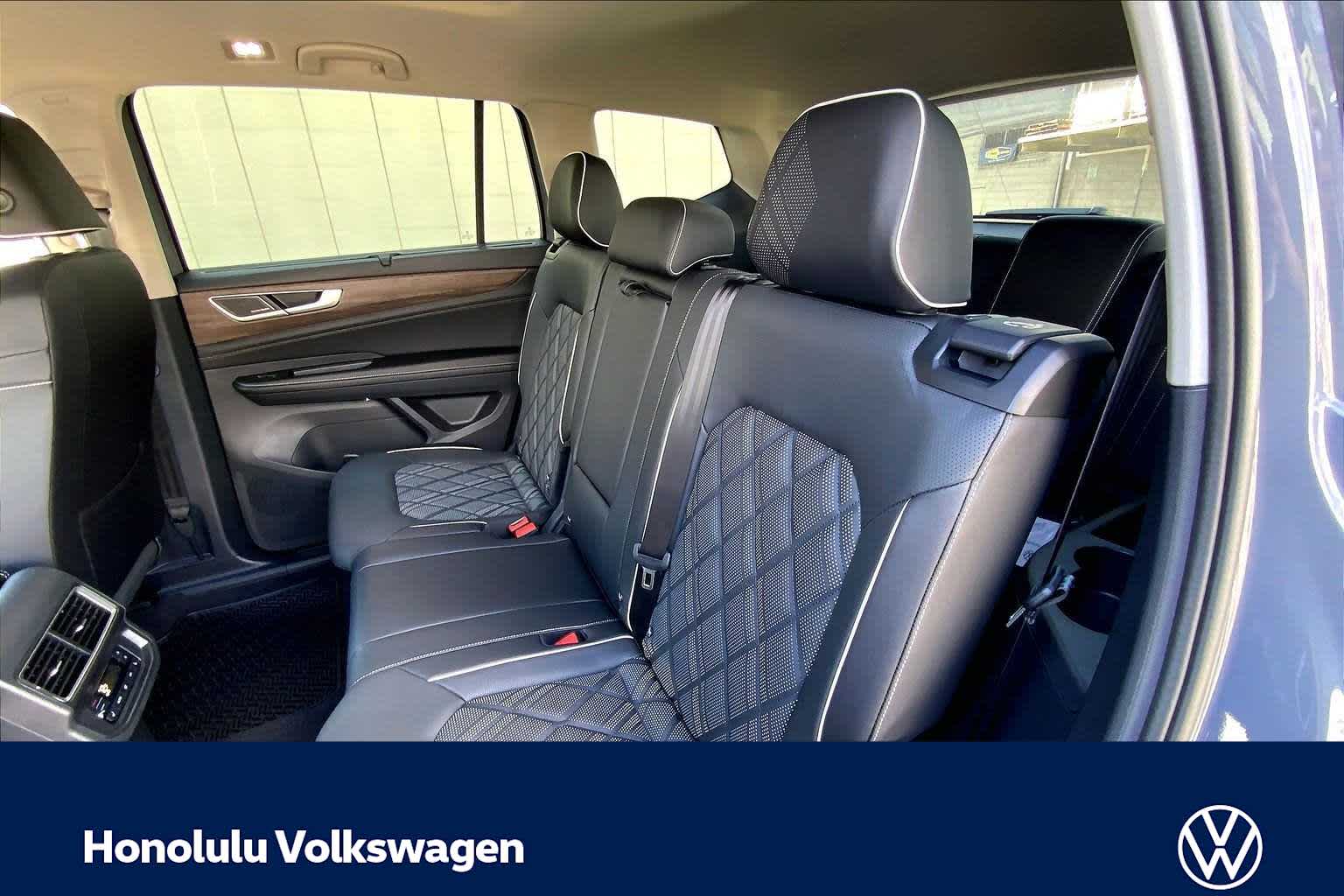 Thumbnail: 2026 Volkswagen Atlas - 13