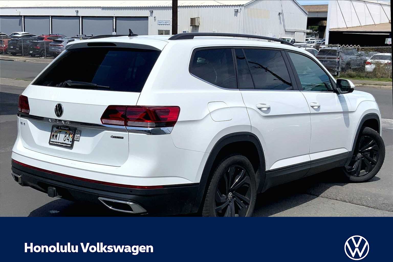 Thumbnail: 2023 Volkswagen Atlas - 22