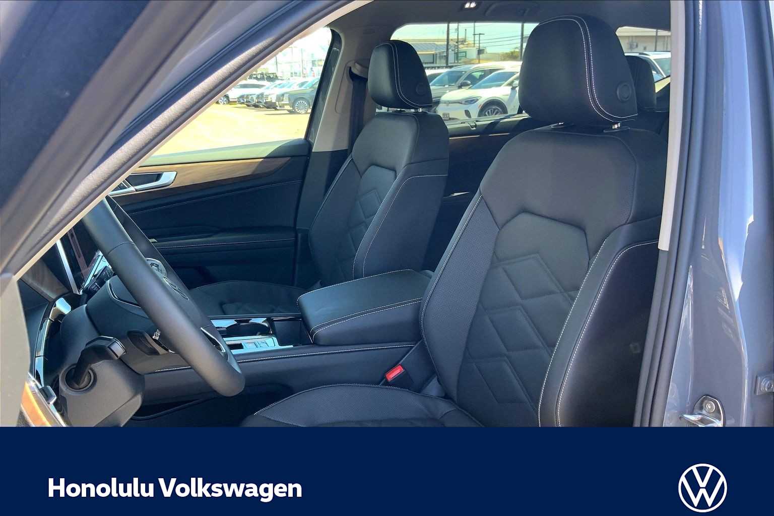 Thumbnail: 2026 Volkswagen Atlas - 11