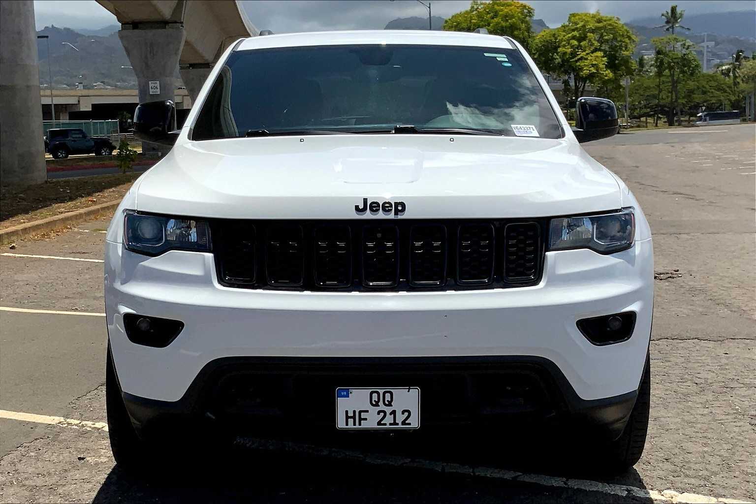 Thumbnail: 2019 Jeep Grand Cherokee - 6