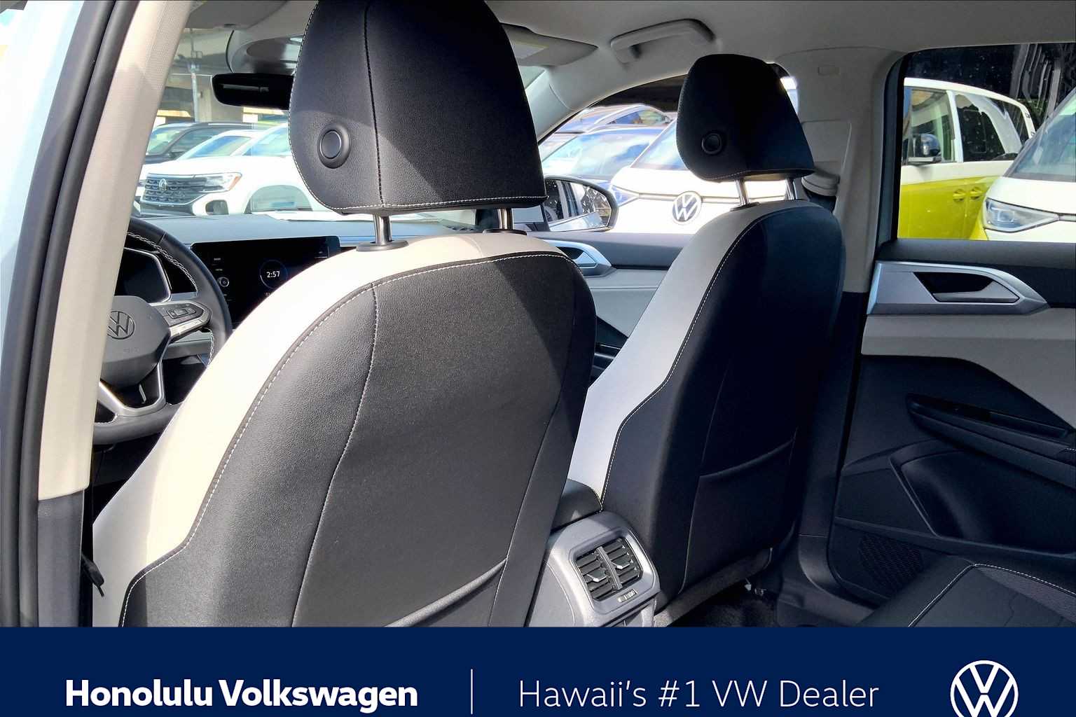 Thumbnail: 2026 Volkswagen Taos - 12