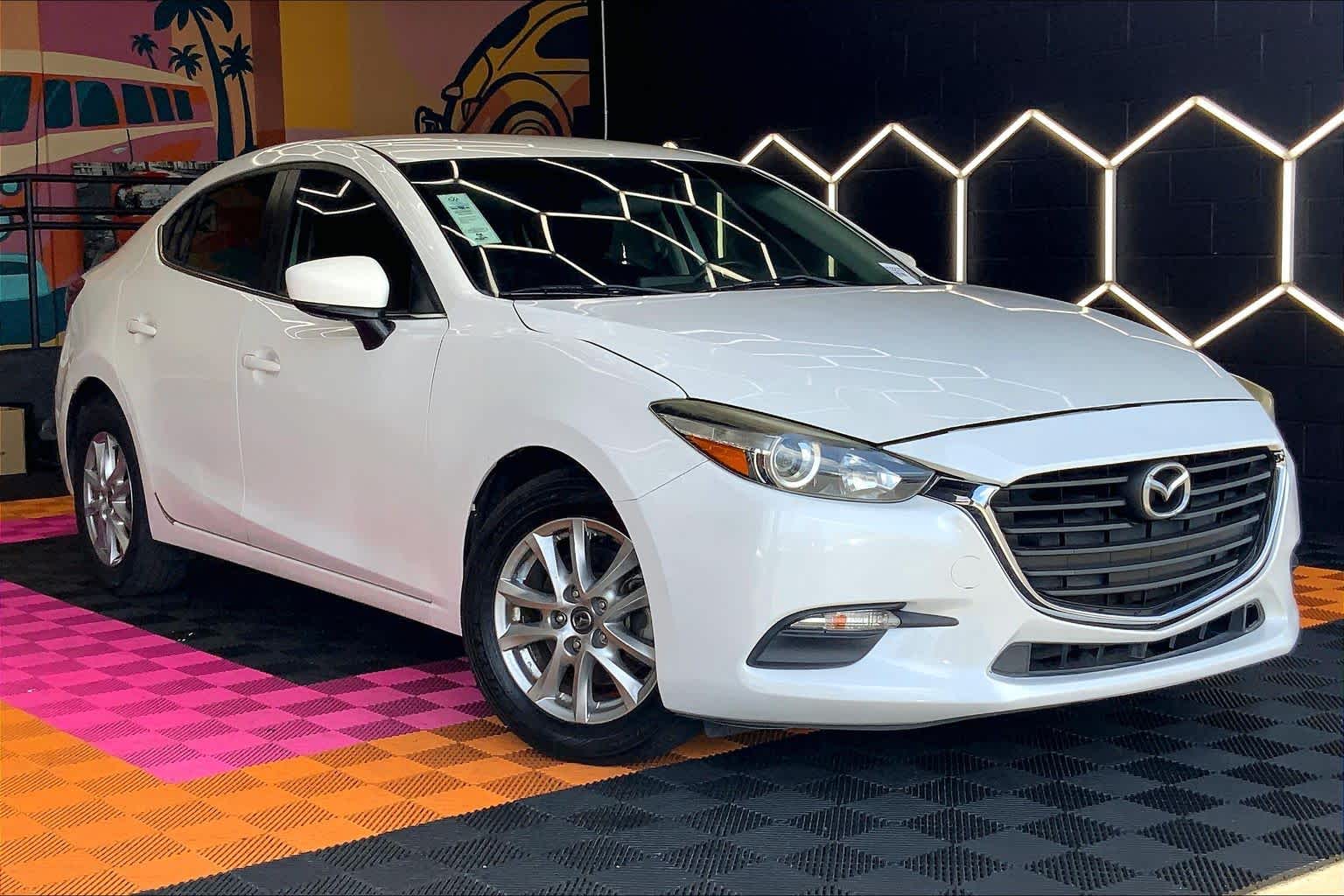Thumbnail: 2017 Mazda Mazda3 - 20