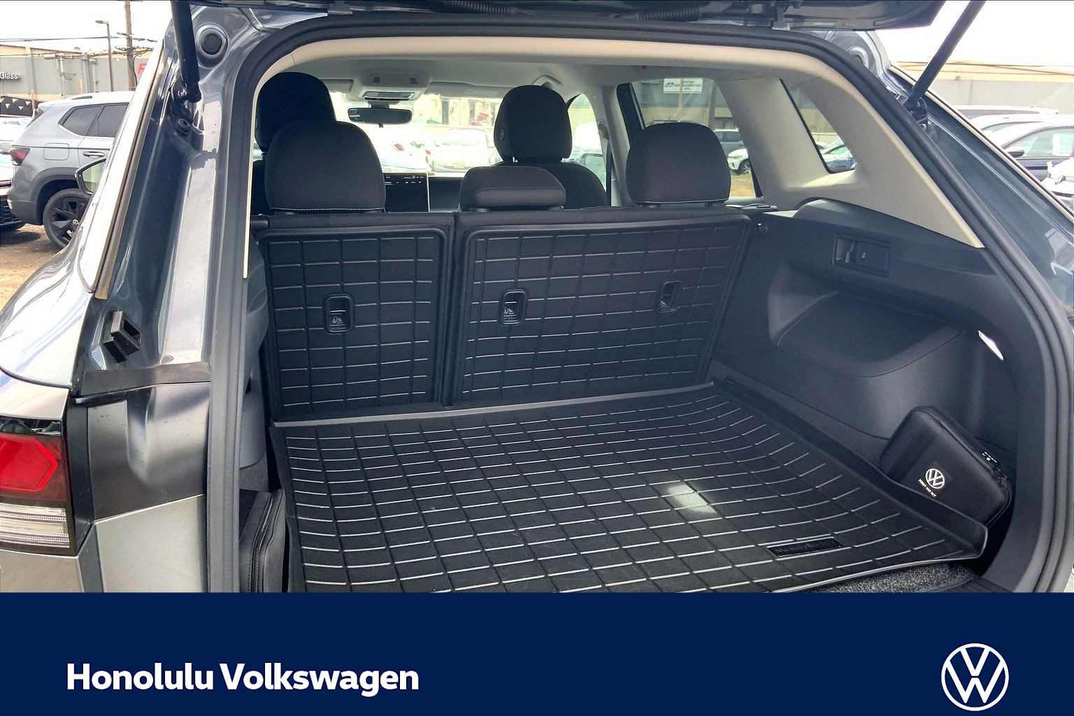 Thumbnail: 2026 Volkswagen Tiguan - 19