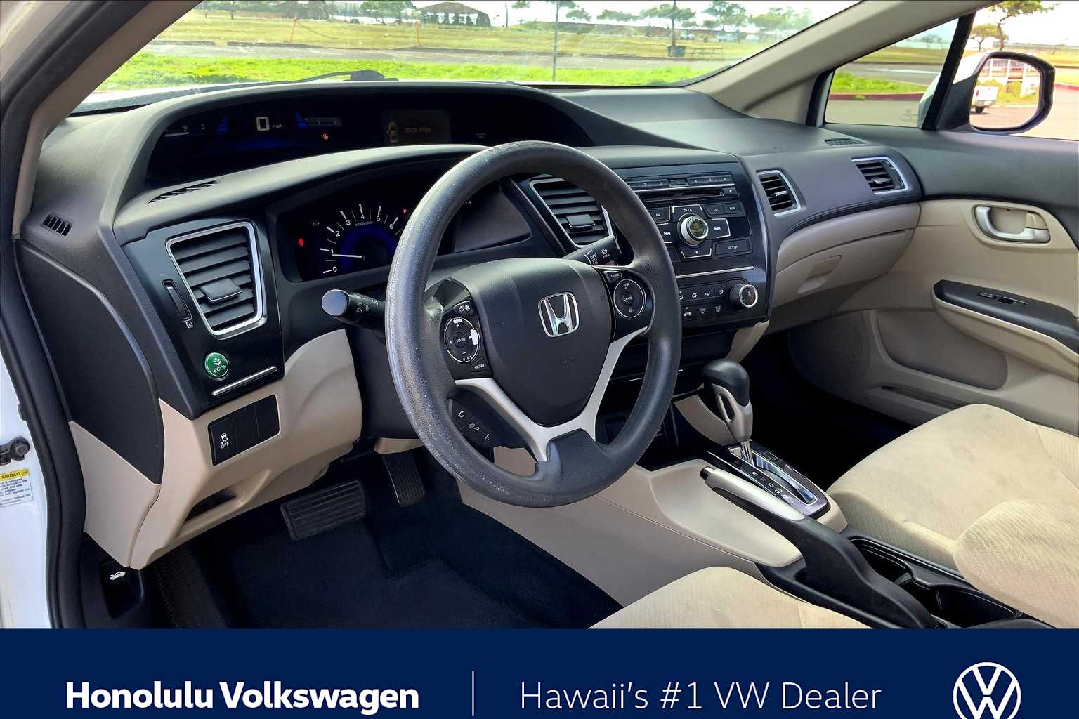 2013 Honda Civic LX photo 2