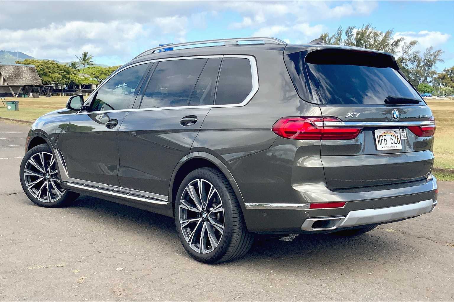 2022 BMW X7 xDrive40i 4