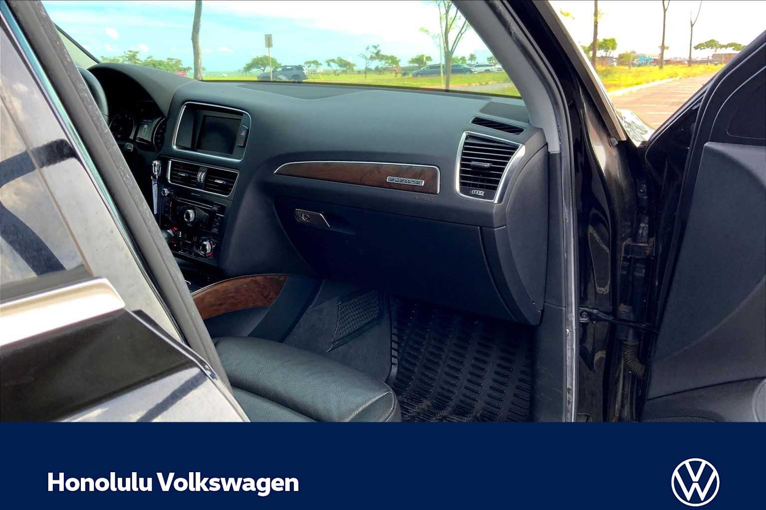 Thumbnail: 2014 Audi Q5 - 23