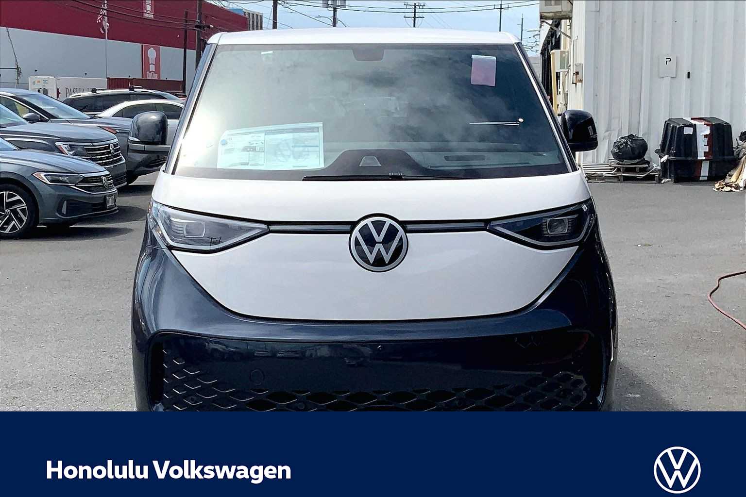 Thumbnail: 2025 Volkswagen ID.Buzz - 6