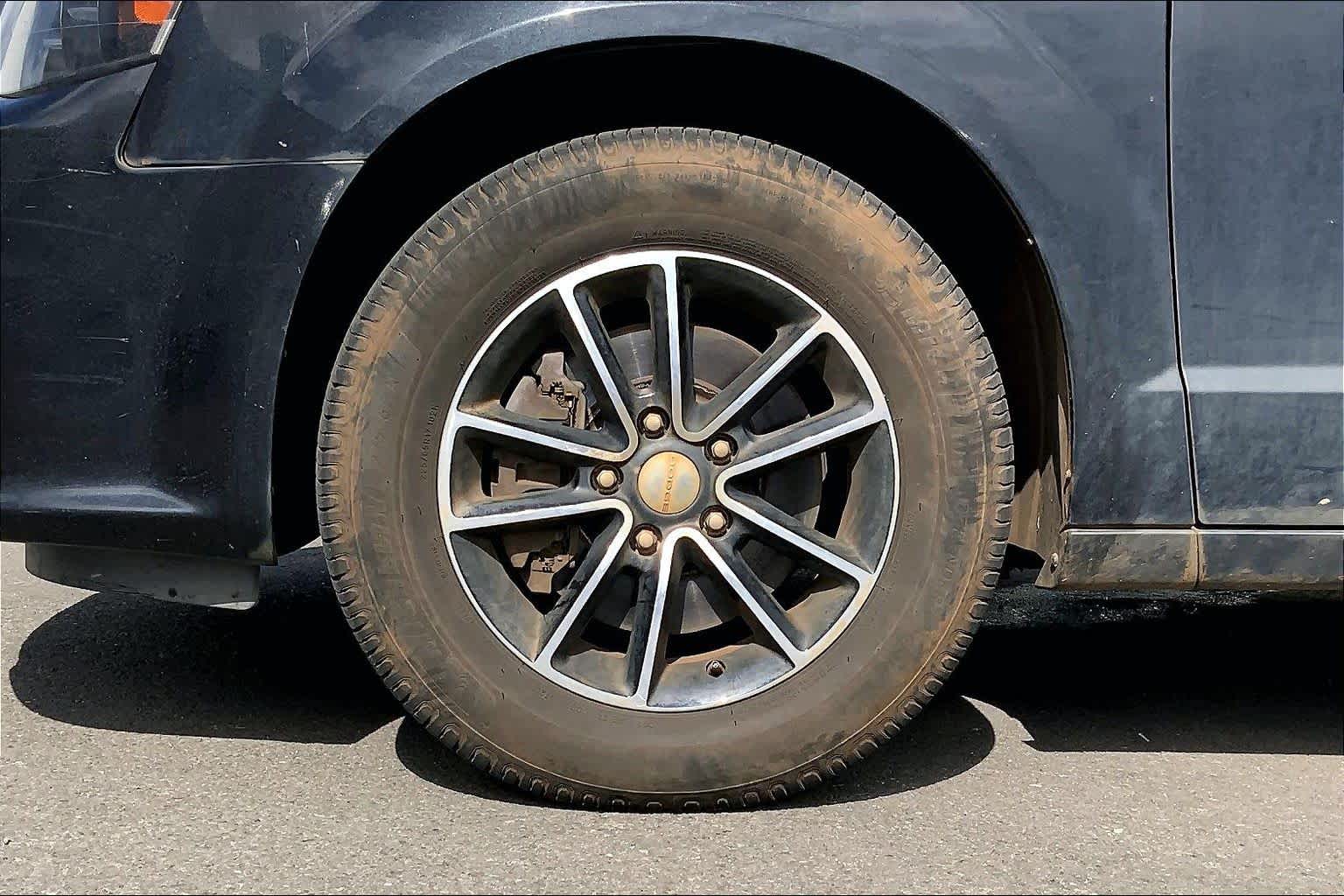 Thumbnail: 2019 Dodge Grand Caravan - 8