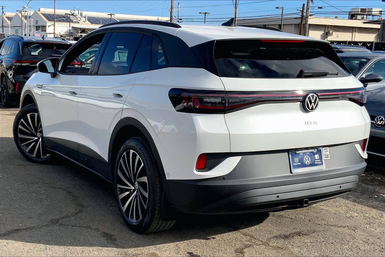 Thumbnail: 2026 Volkswagen ID.4 - 4