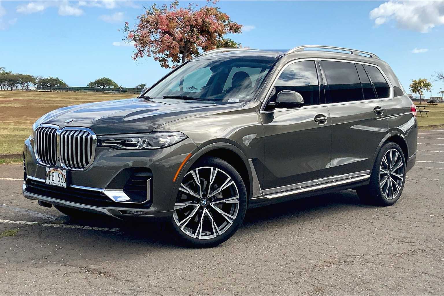 2022 BMW X7 xDrive40i Hero Image
