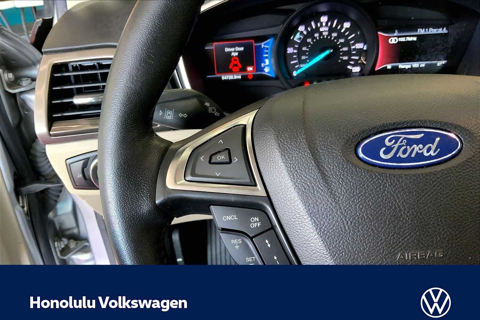 Thumbnail: 2020 Ford Fusion - 24