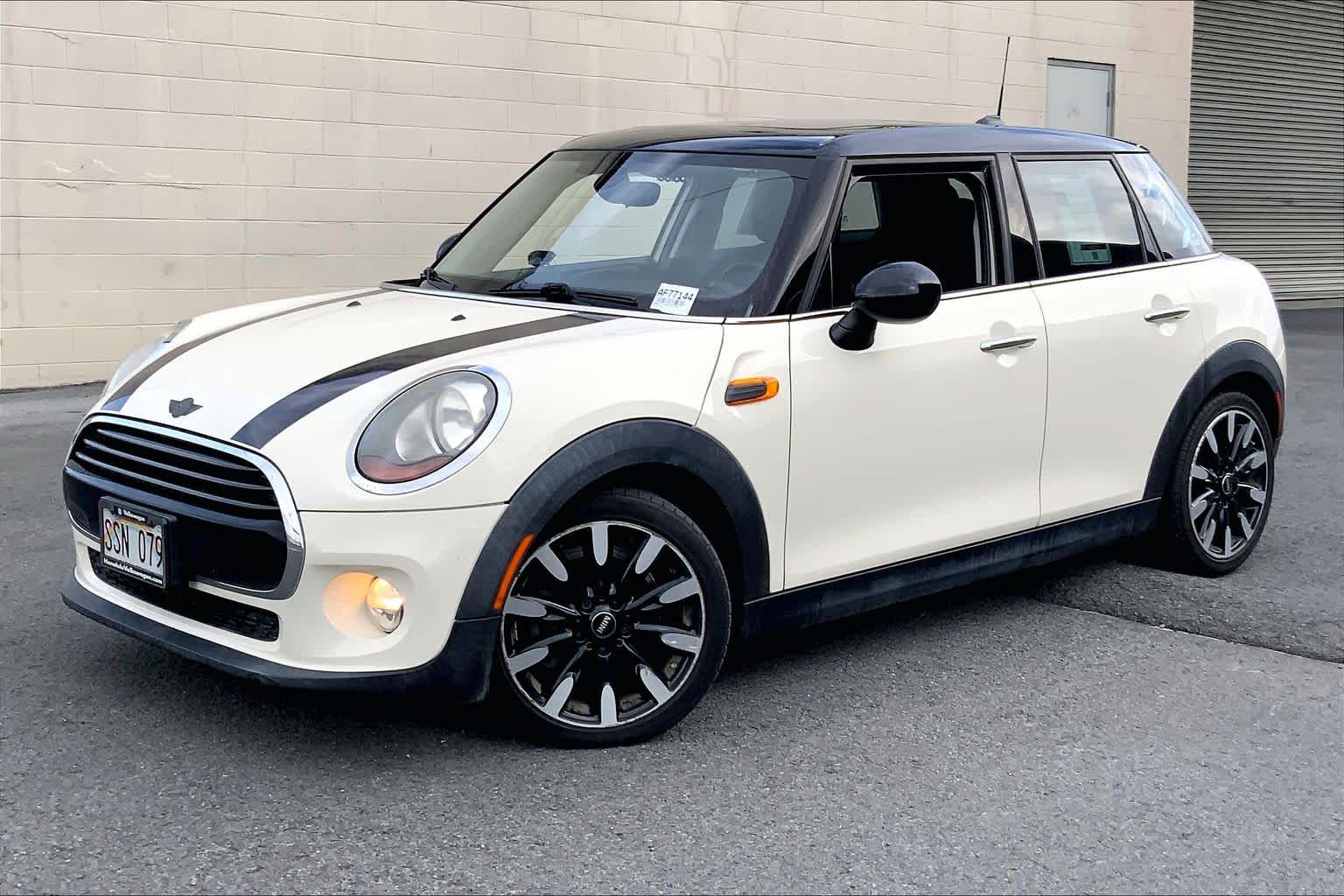2017 MINI Cooper Hardtop 4 Door -
                  Honolulu, HI