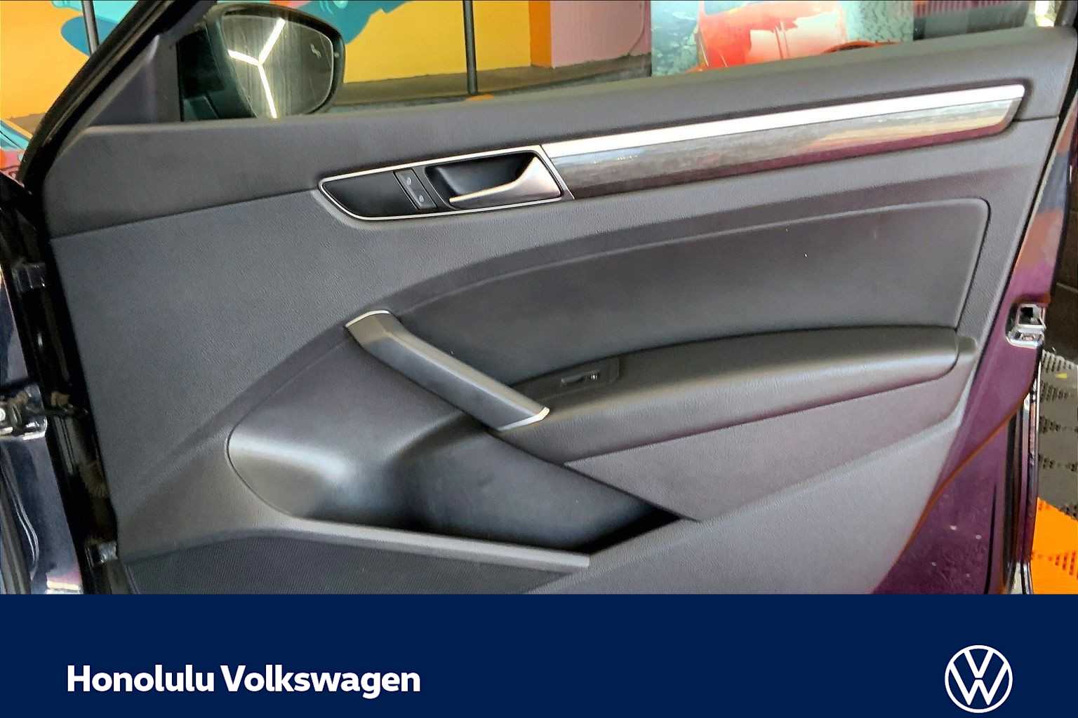 Thumbnail: 2018 Volkswagen Passat - 26