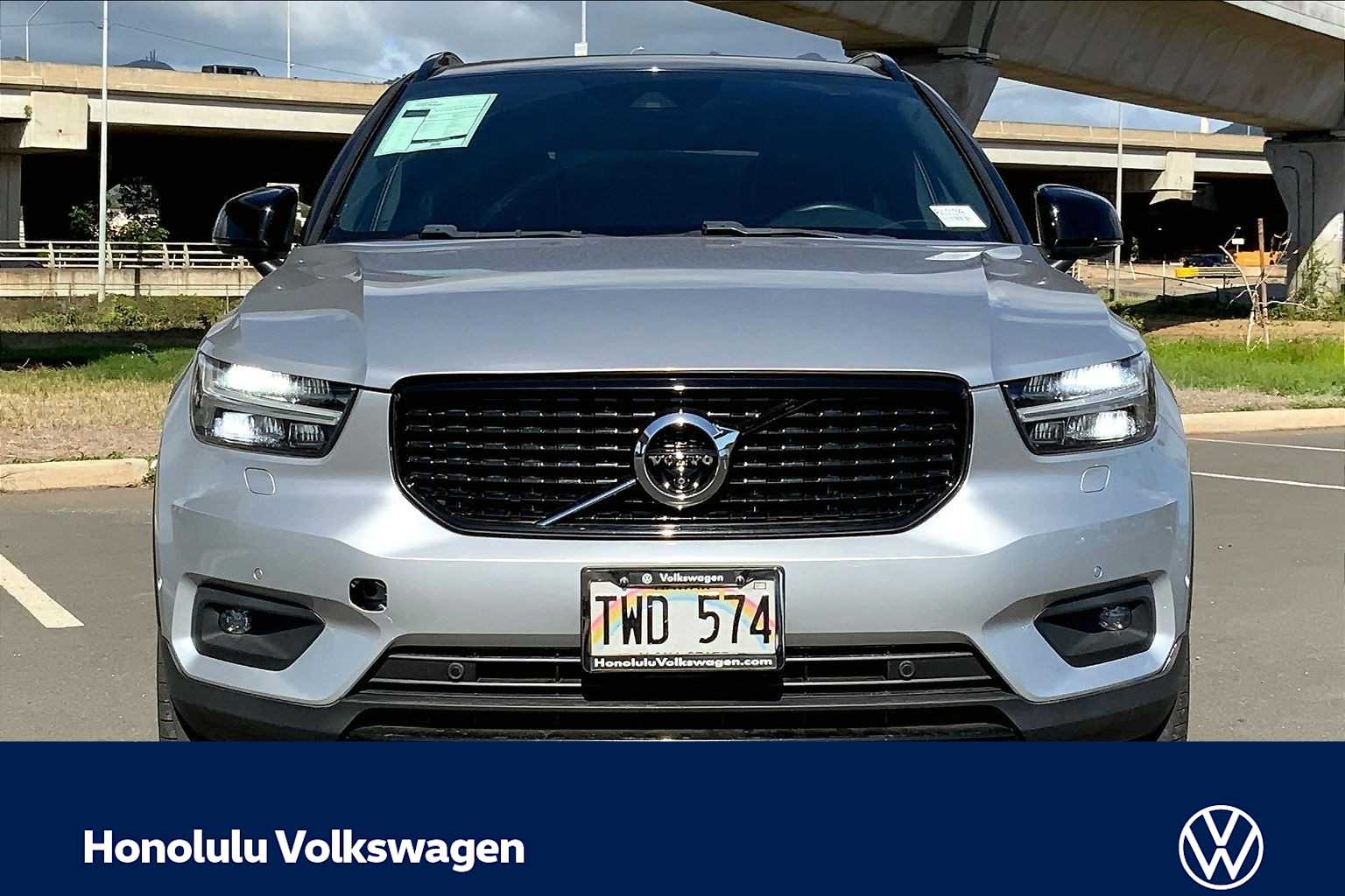 Thumbnail: 2019 Volvo XC40 - 6