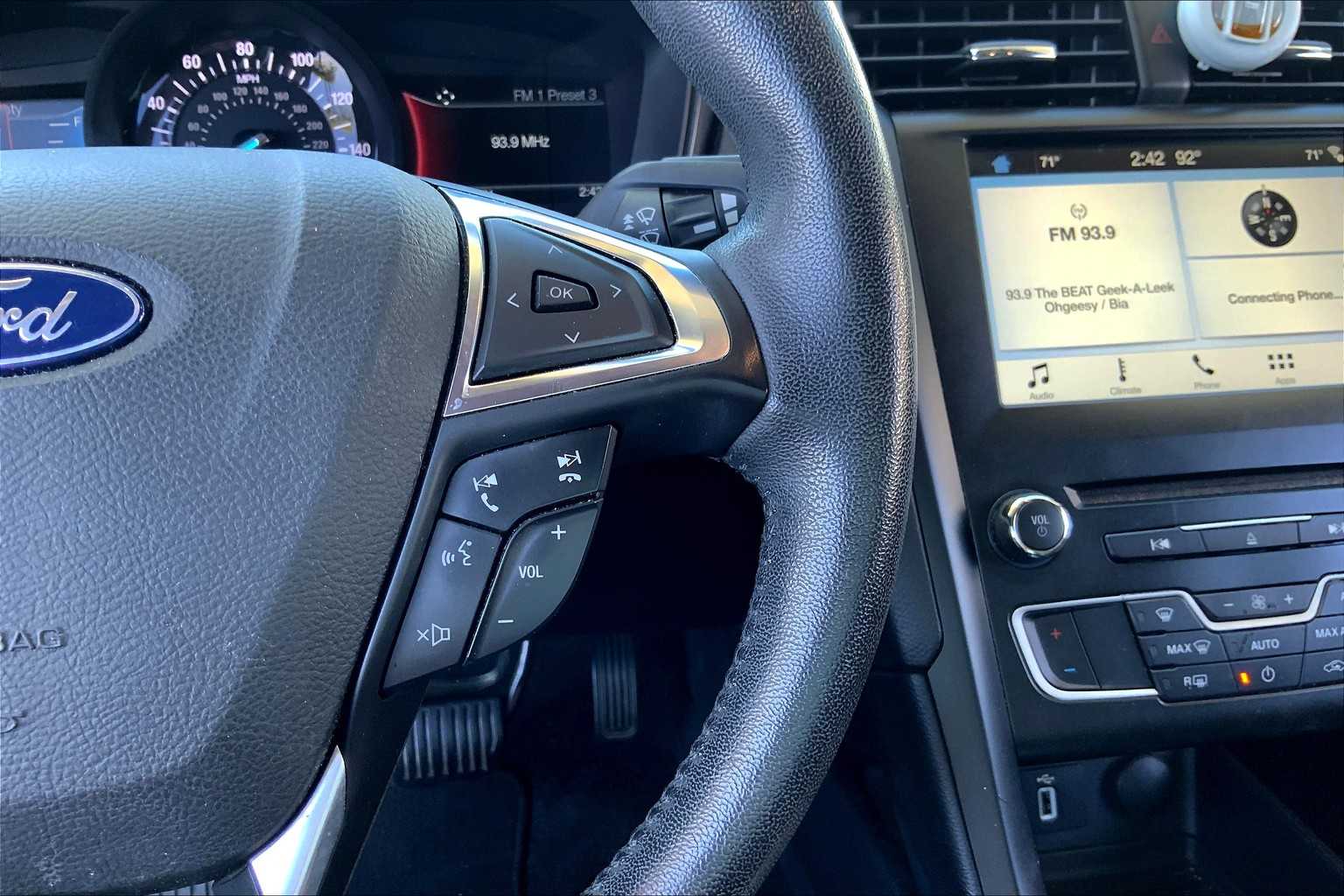 Thumbnail: 2018 Ford Fusion - 24