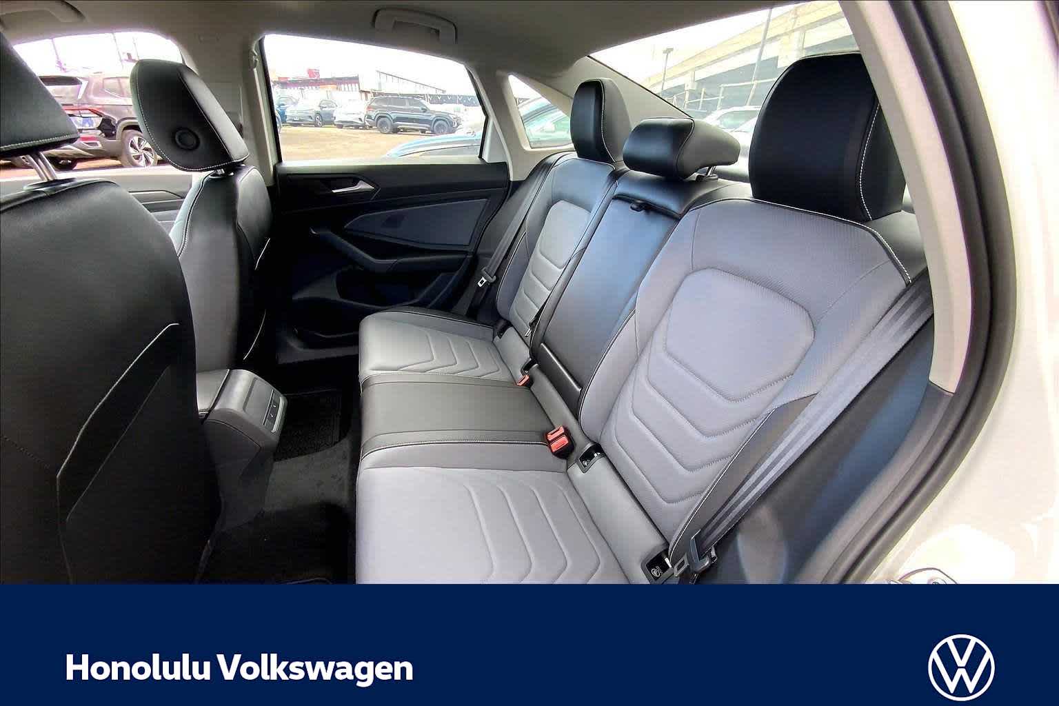 Thumbnail: 2026 Volkswagen Jetta - 13