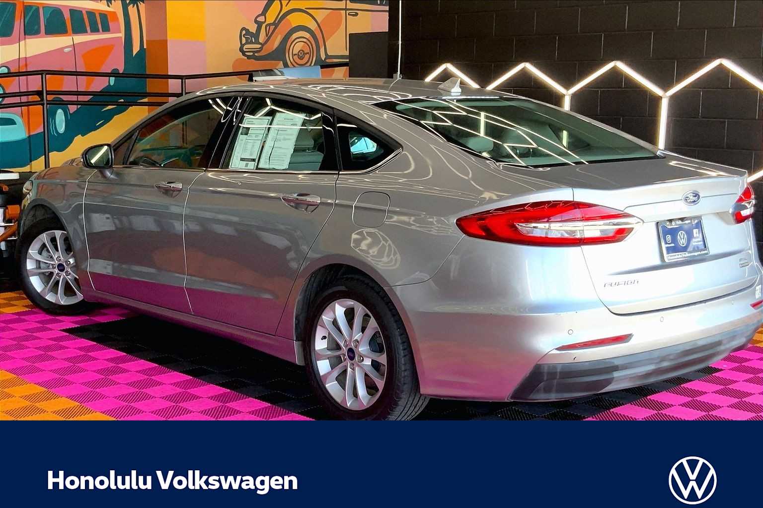 Thumbnail: 2020 Ford Fusion - 4