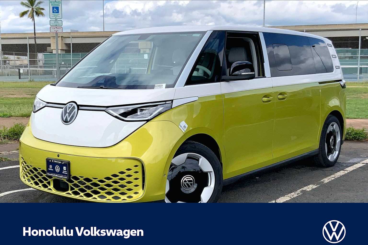 Thumbnail: 2025 Volkswagen ID.Buzz - 1
