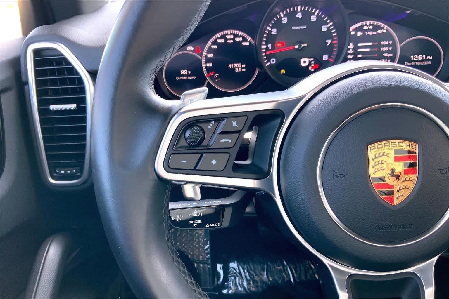 Thumbnail: 2020 Porsche Cayenne - 24