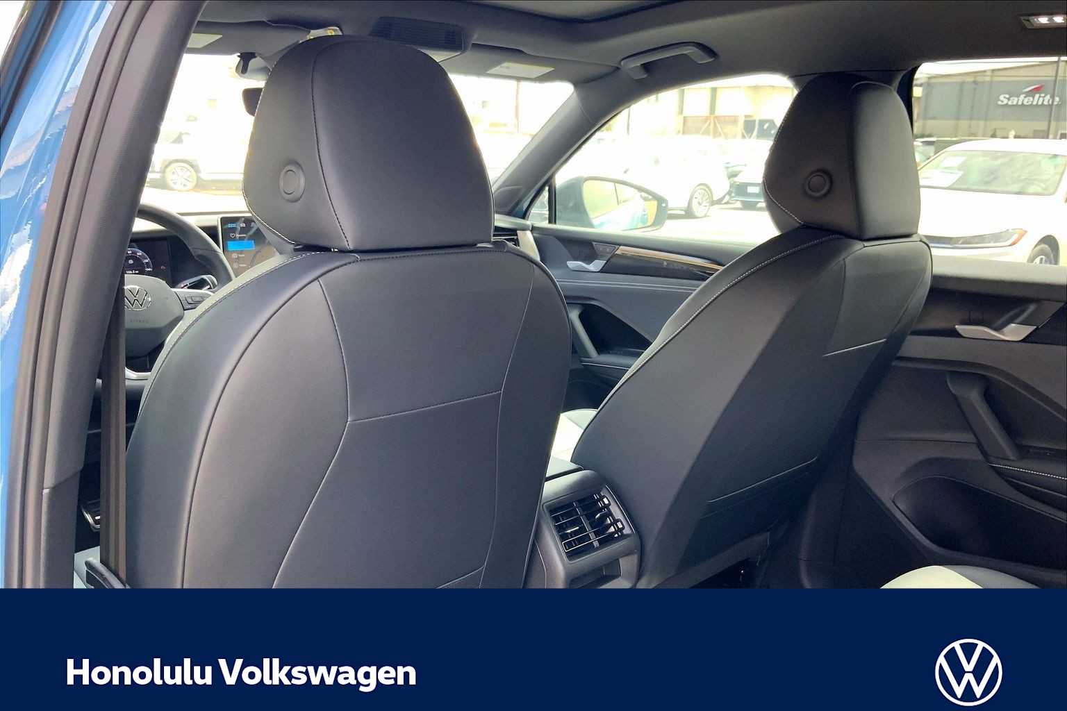 Thumbnail: 2026 Volkswagen Tiguan - 12