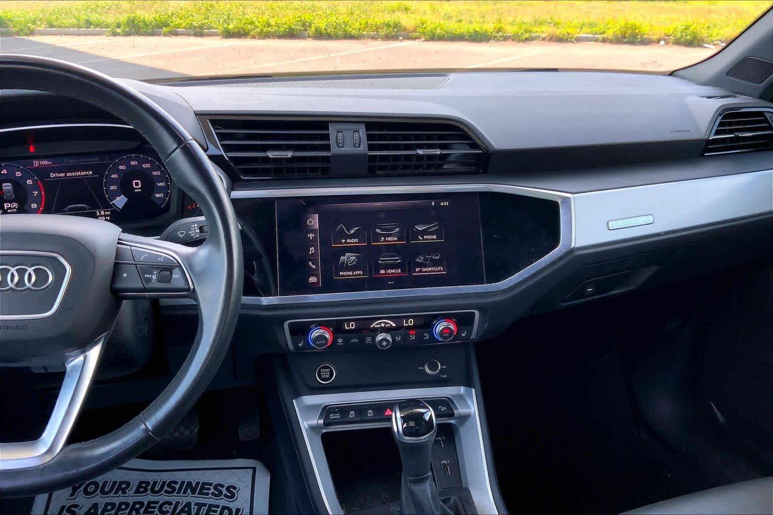 Thumbnail: 2021 Audi Q3 - 15