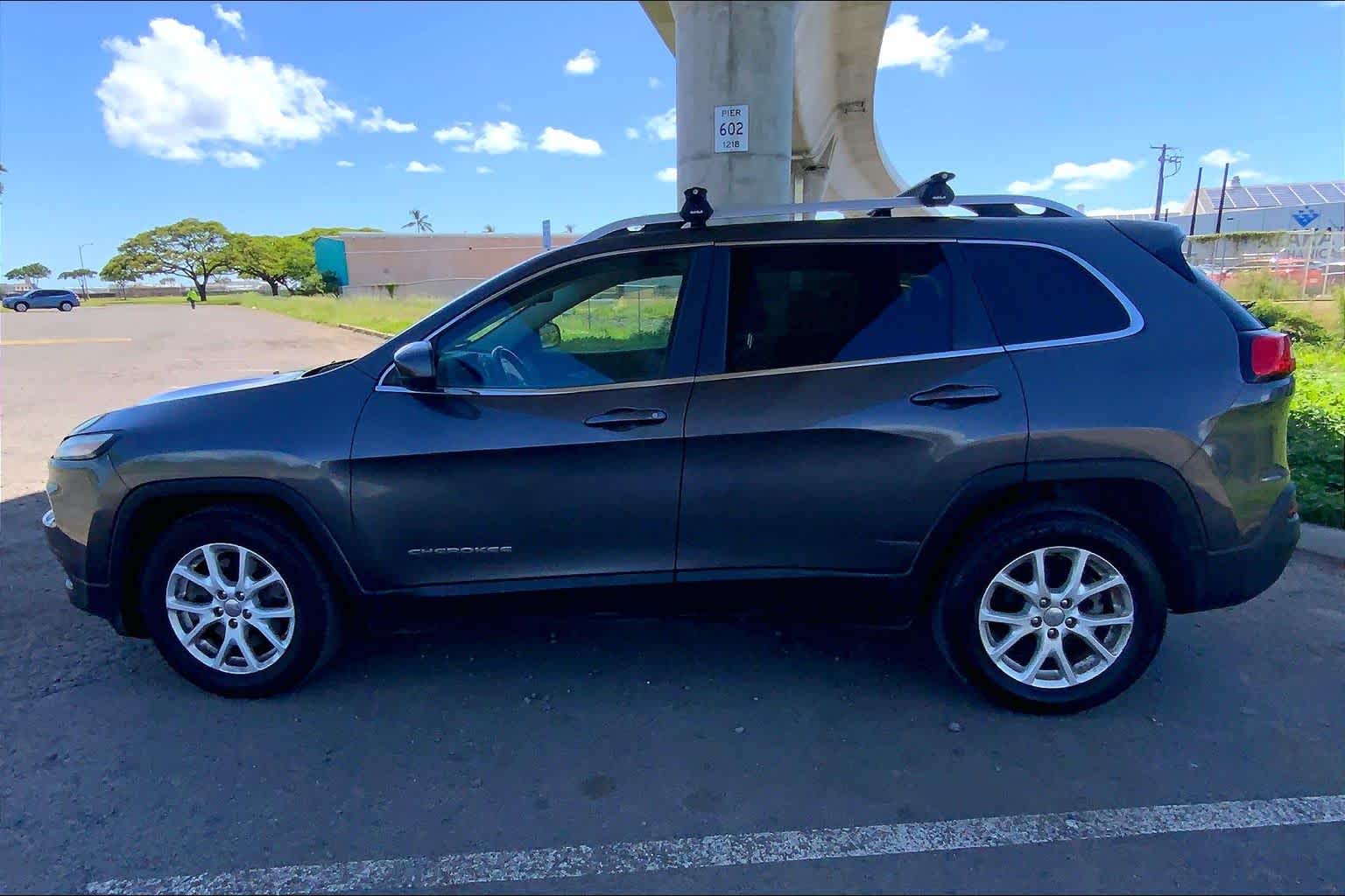 Thumbnail: 2014 Jeep Cherokee - 3