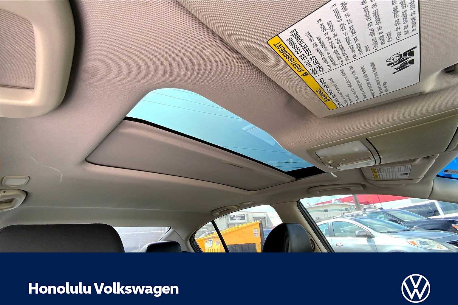 Thumbnail: 2010 INFINITI G37 - 29