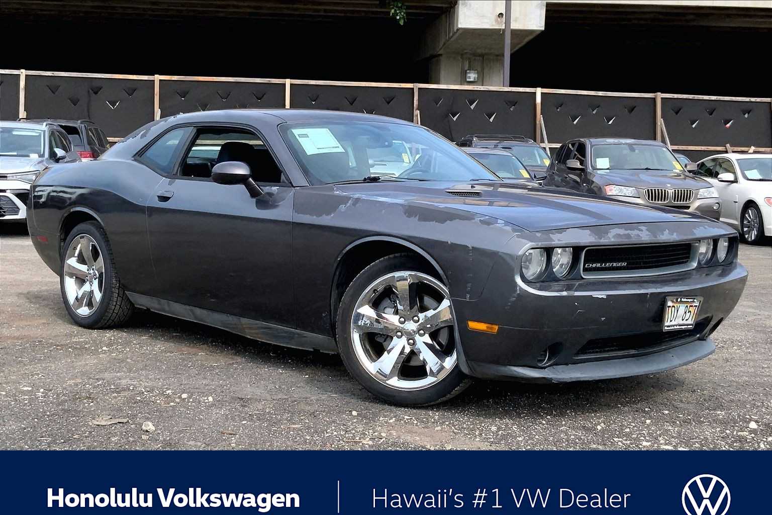 Thumbnail: 2013 Dodge Challenger - 19